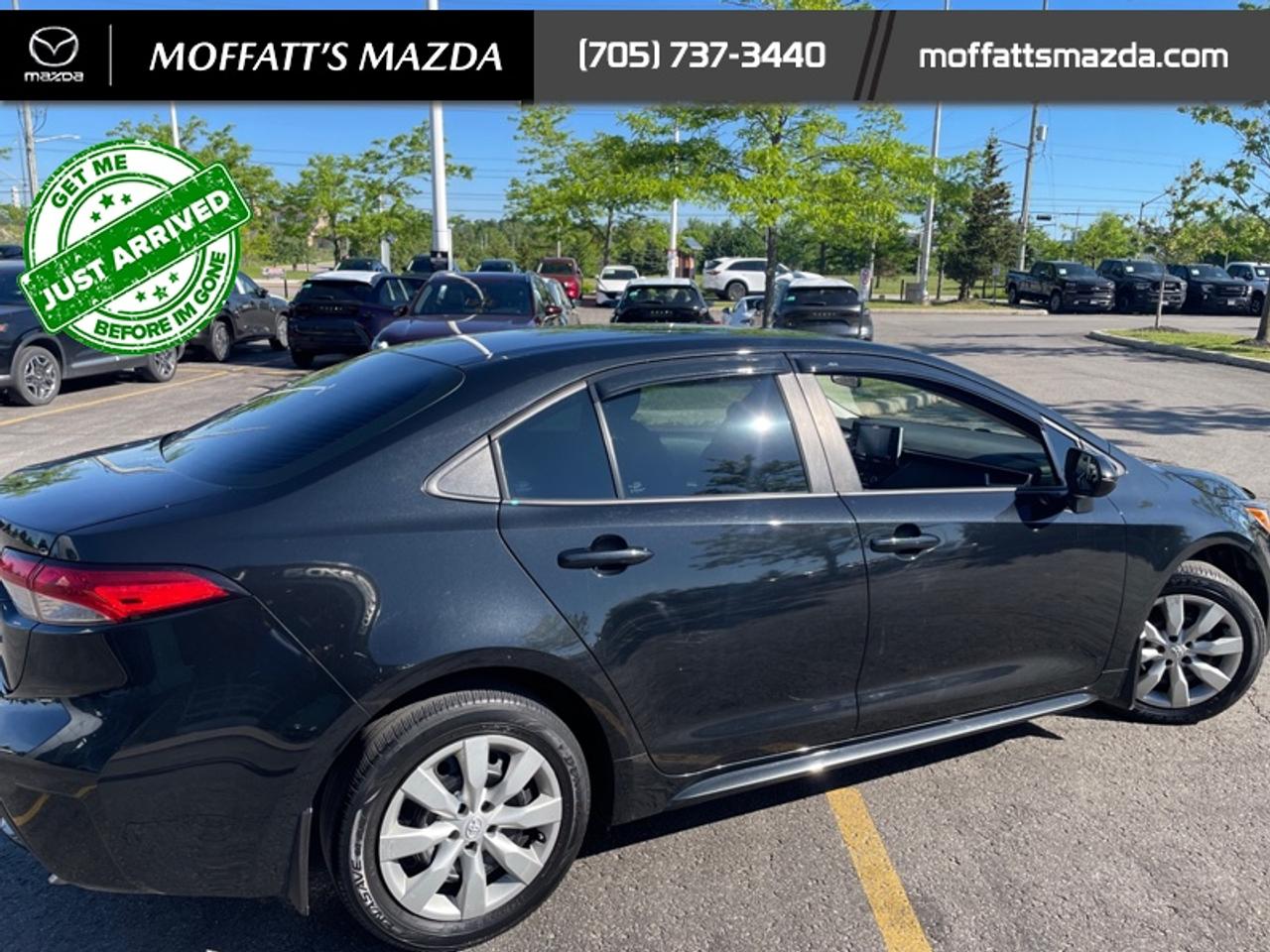 2021 Toyota Corolla LE CVT Photo