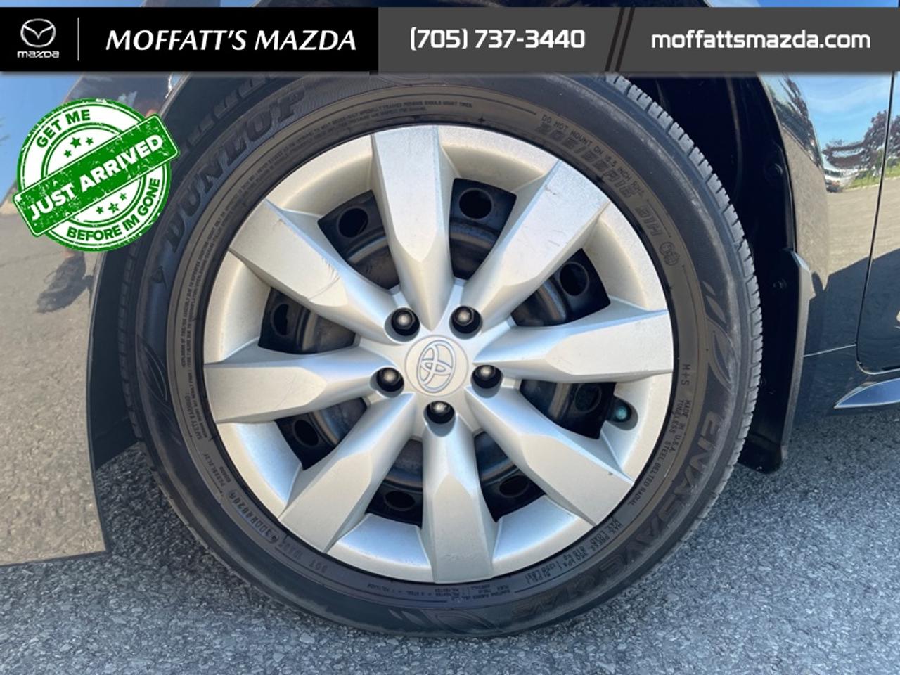 2021 Toyota Corolla LE CVT Photo