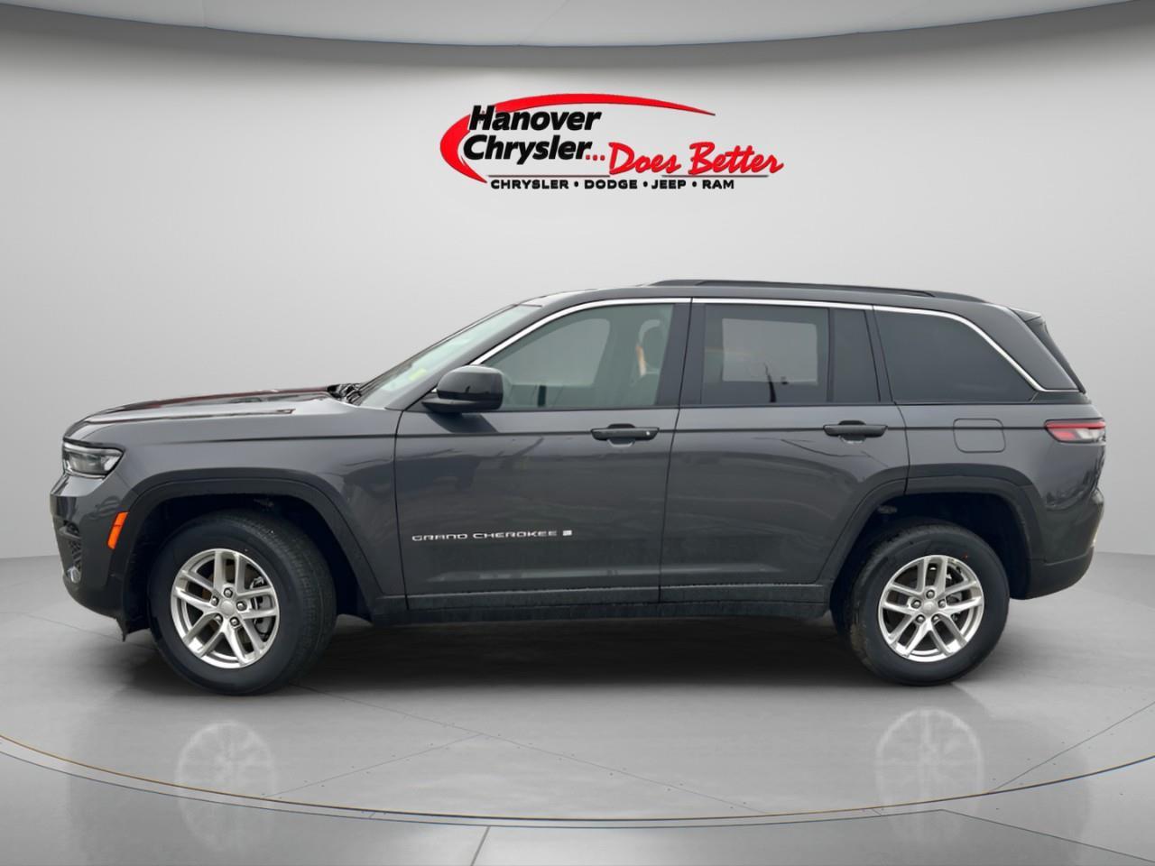 2026 Jeep Grand Cherokee Laredo X 4x4 Photo