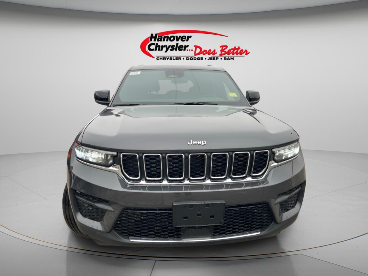 2026 Jeep Grand Cherokee Laredo X 4x4 Photo