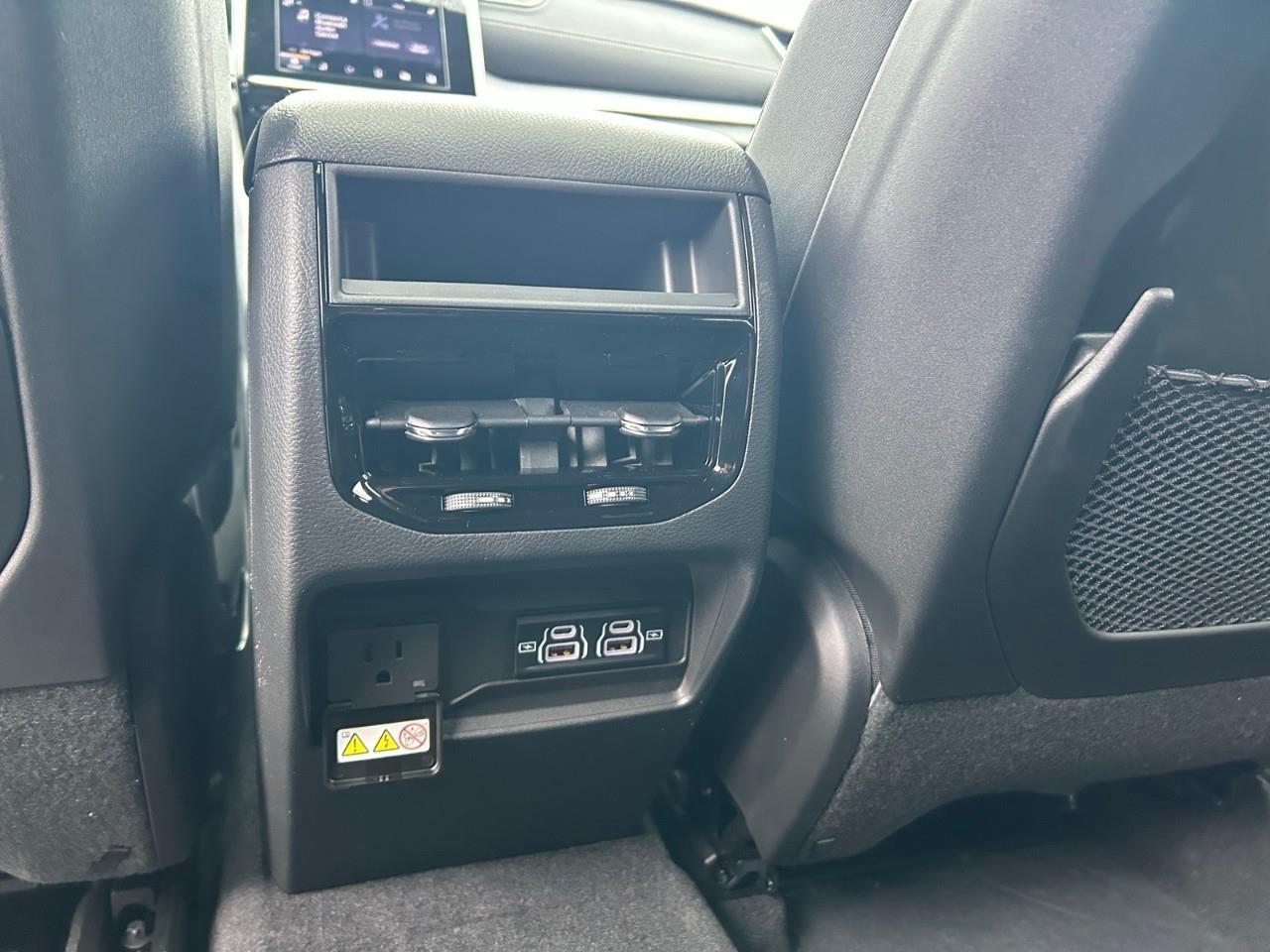 2026 Jeep Grand Cherokee Laredo X 4x4 Photo