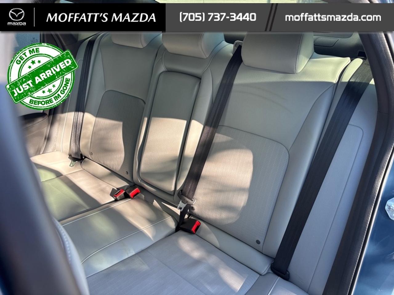 2025 Honda Civic Hybrid Sedan SPORT TOURING Photo