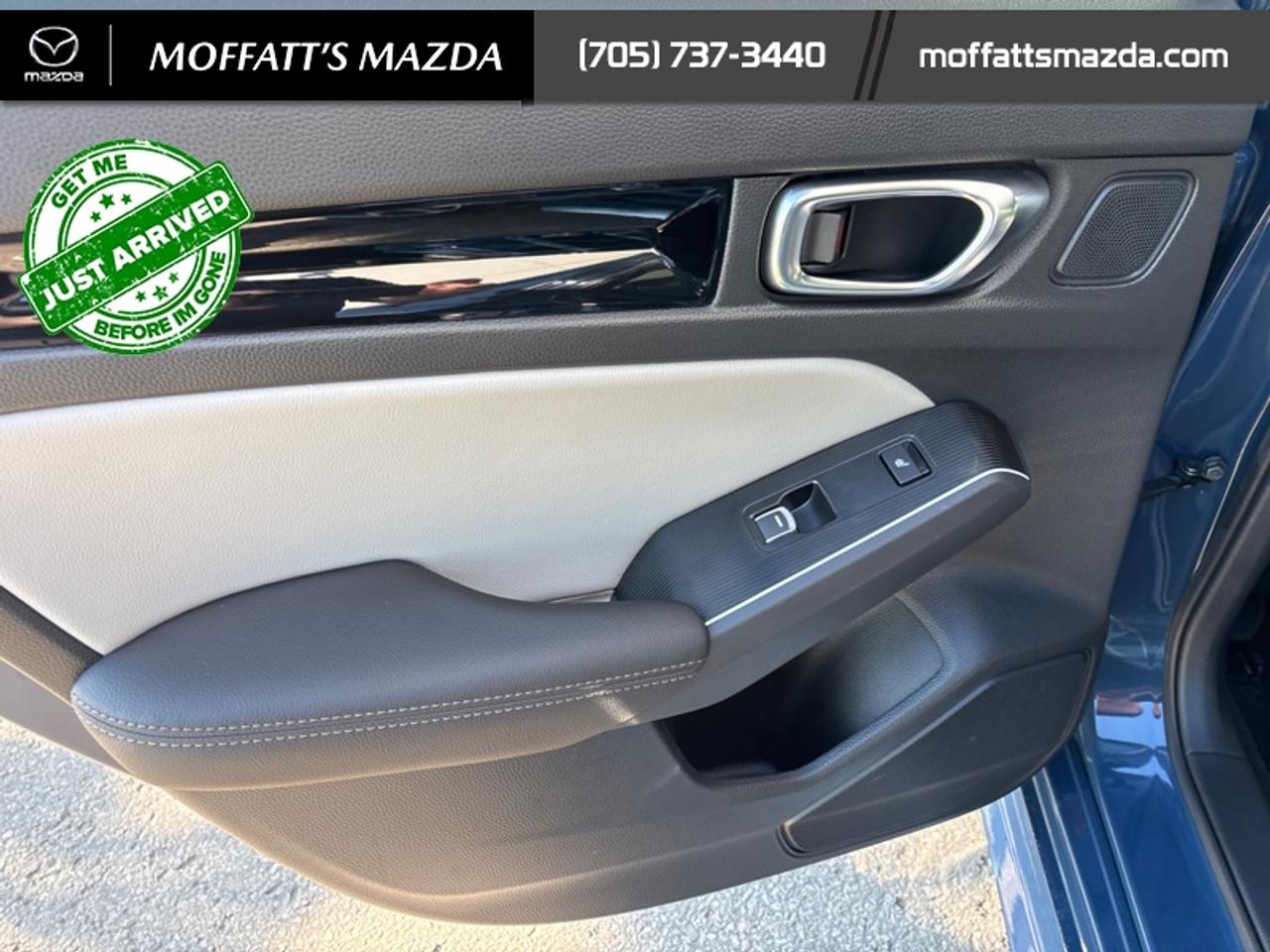 2025 Honda Civic Hybrid Sedan SPORT TOURING Photo