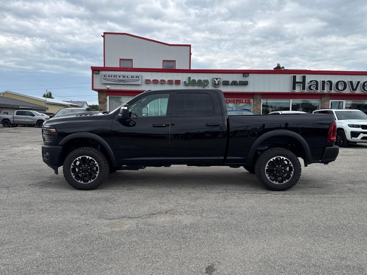 2026 RAM 2500 REBEL 4X4 CREW CAB 6'4" BOX Photo3