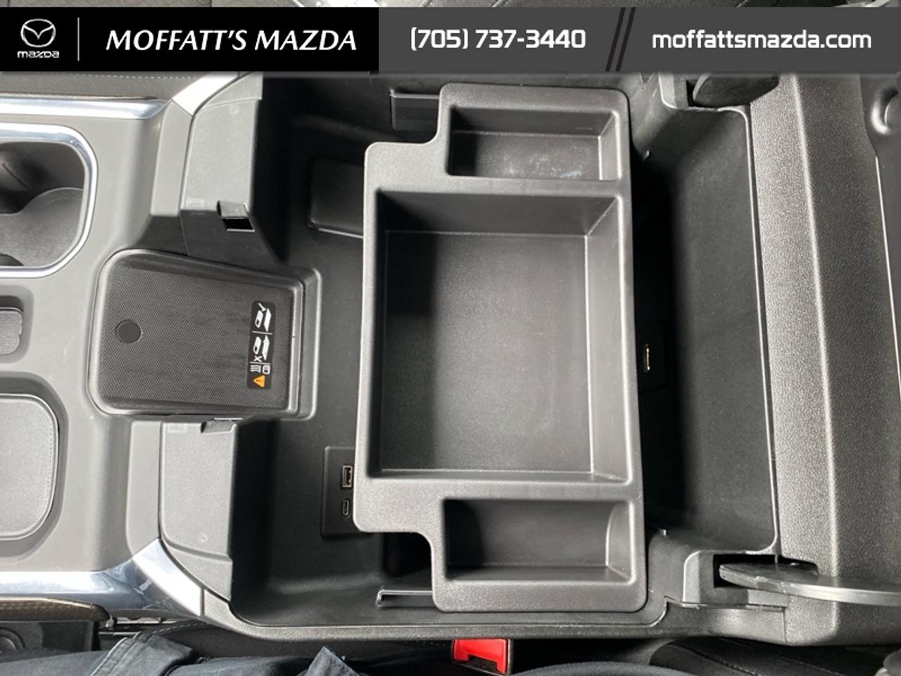 2024 Chevrolet Silverado 1500 RST Photo