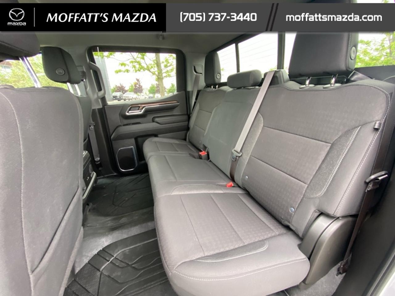 2024 Chevrolet Silverado 1500 RST Photo