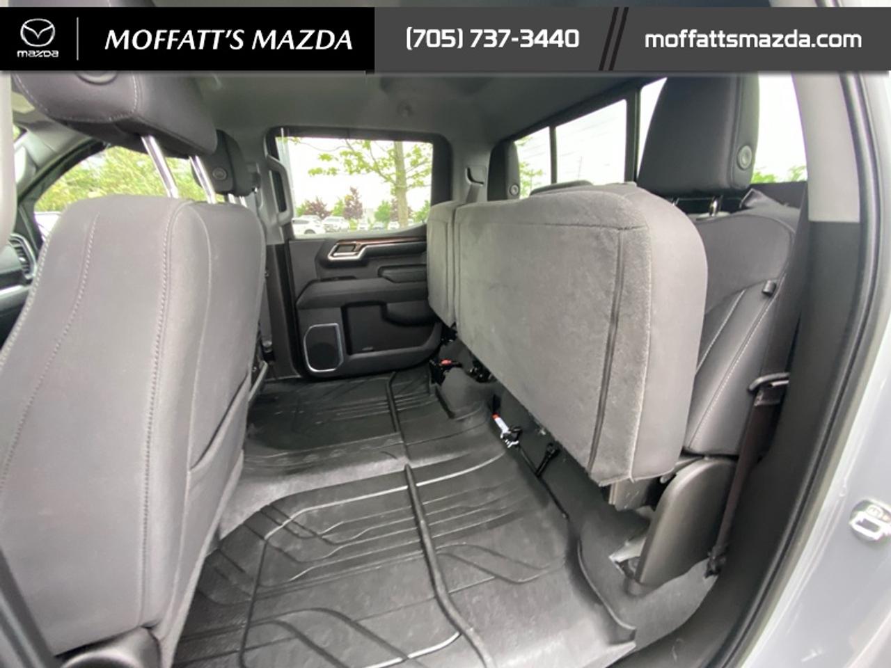 2024 Chevrolet Silverado 1500 RST Photo