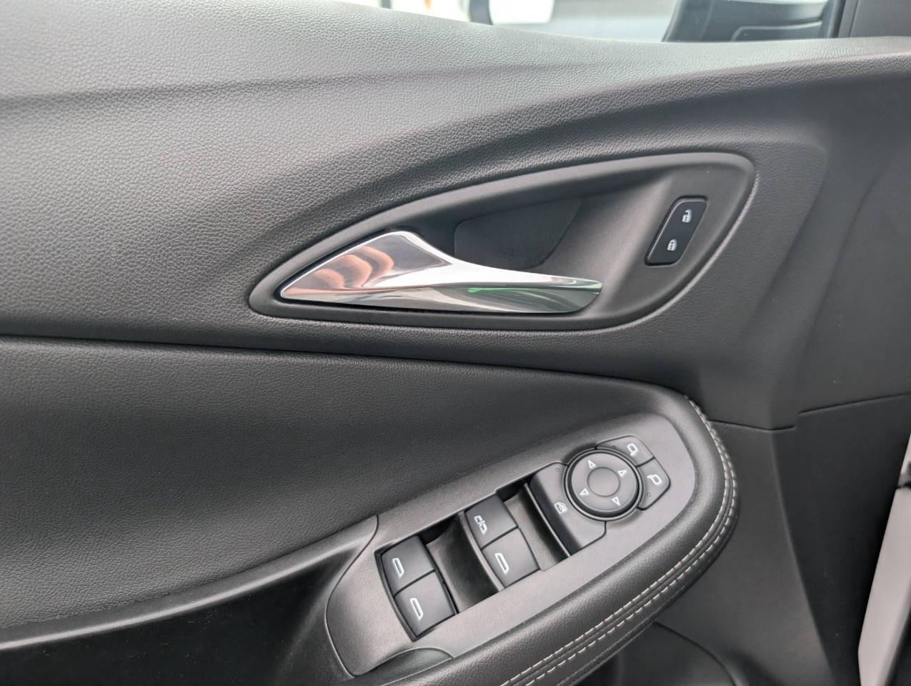 2023 Buick Encore GX Preferred AWD Photo