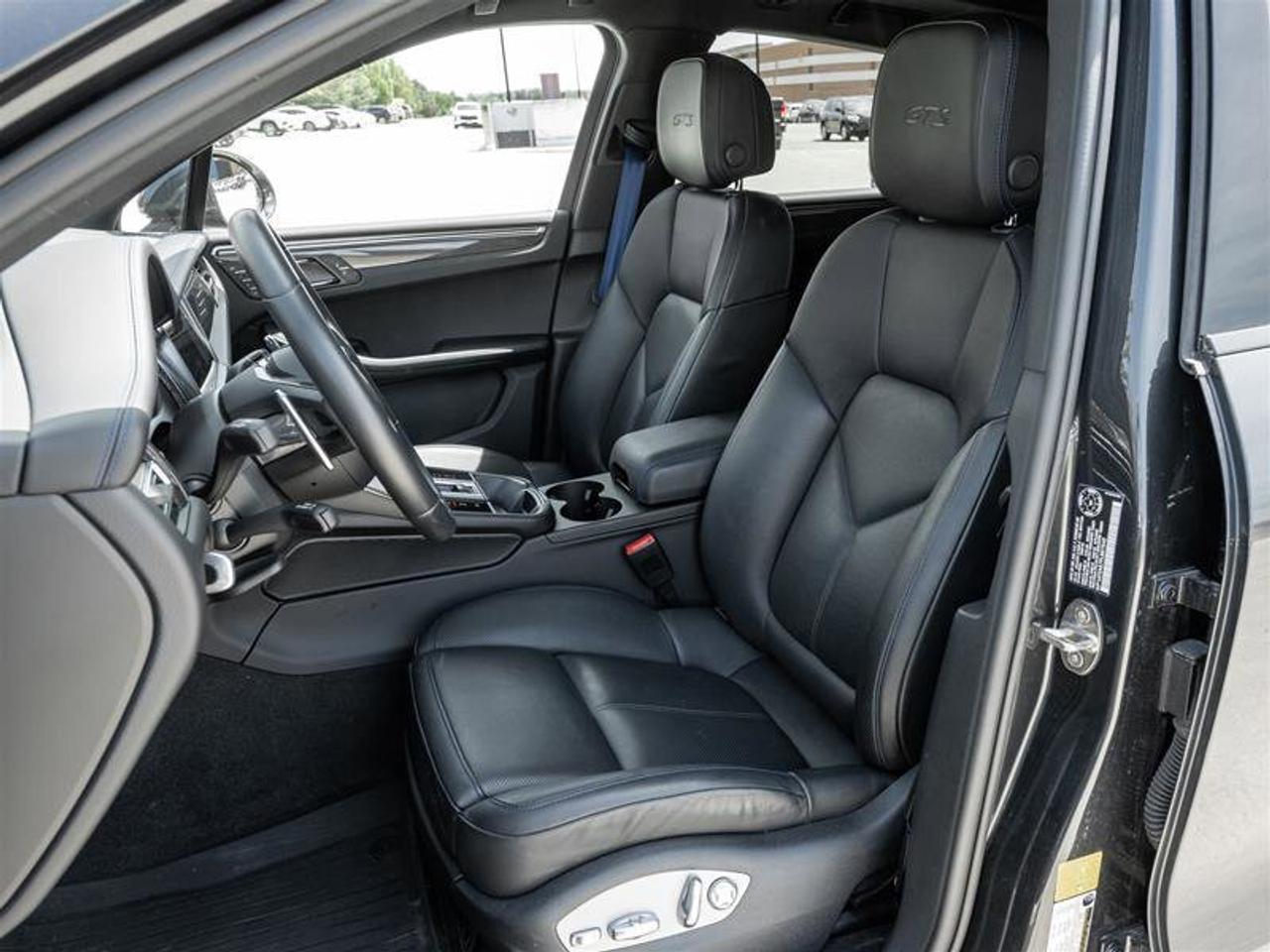 2023 Porsche Macan GTS AWD CPO Premium Pkg Plus Sport Chrono Pkg Inte Photo