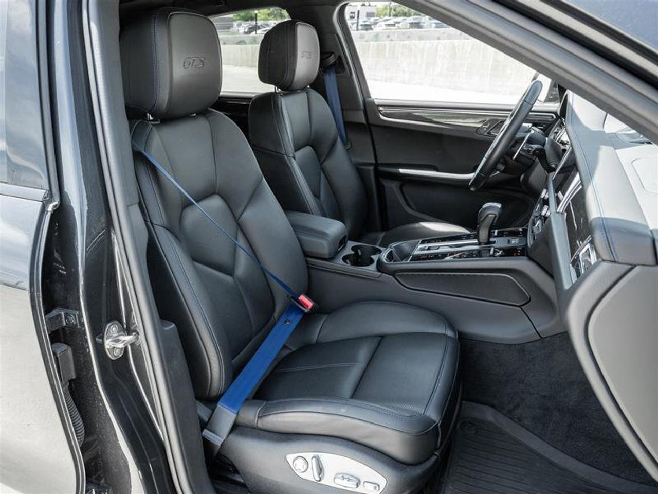 2023 Porsche Macan GTS AWD CPO Premium Pkg Plus Sport Chrono Pkg Inte Photo