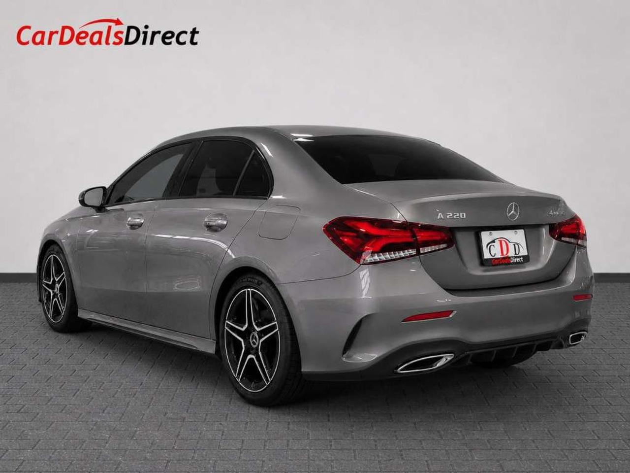2019 Mercedes-Benz A-Class A 220 4MATIC / AMG Pkg / Leather / Sunroof / NAVI / Clean Carfax Photo