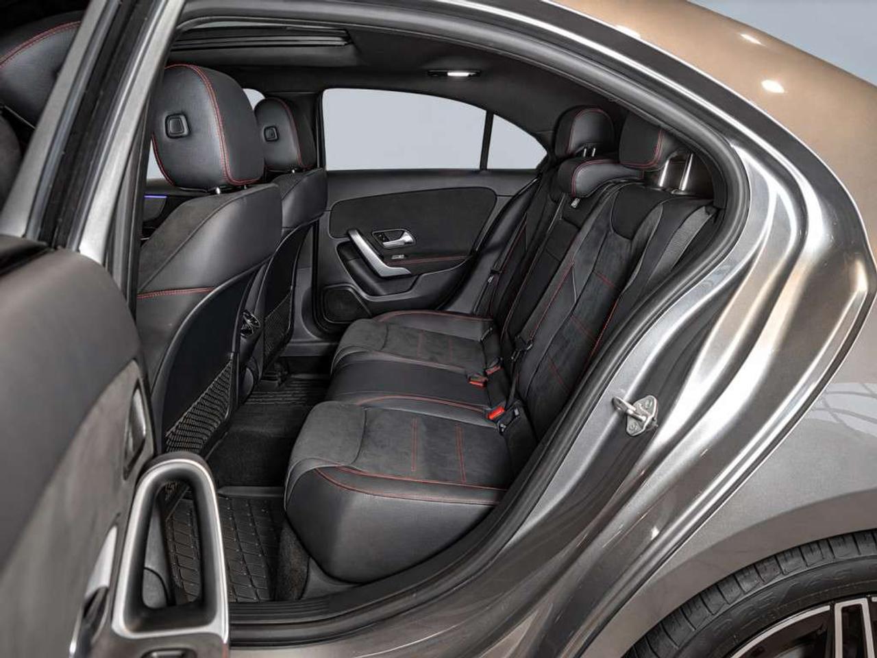 2019 Mercedes-Benz A-Class A 220 4MATIC / AMG Pkg / Leather / Sunroof / NAVI / Clean Carfax Photo