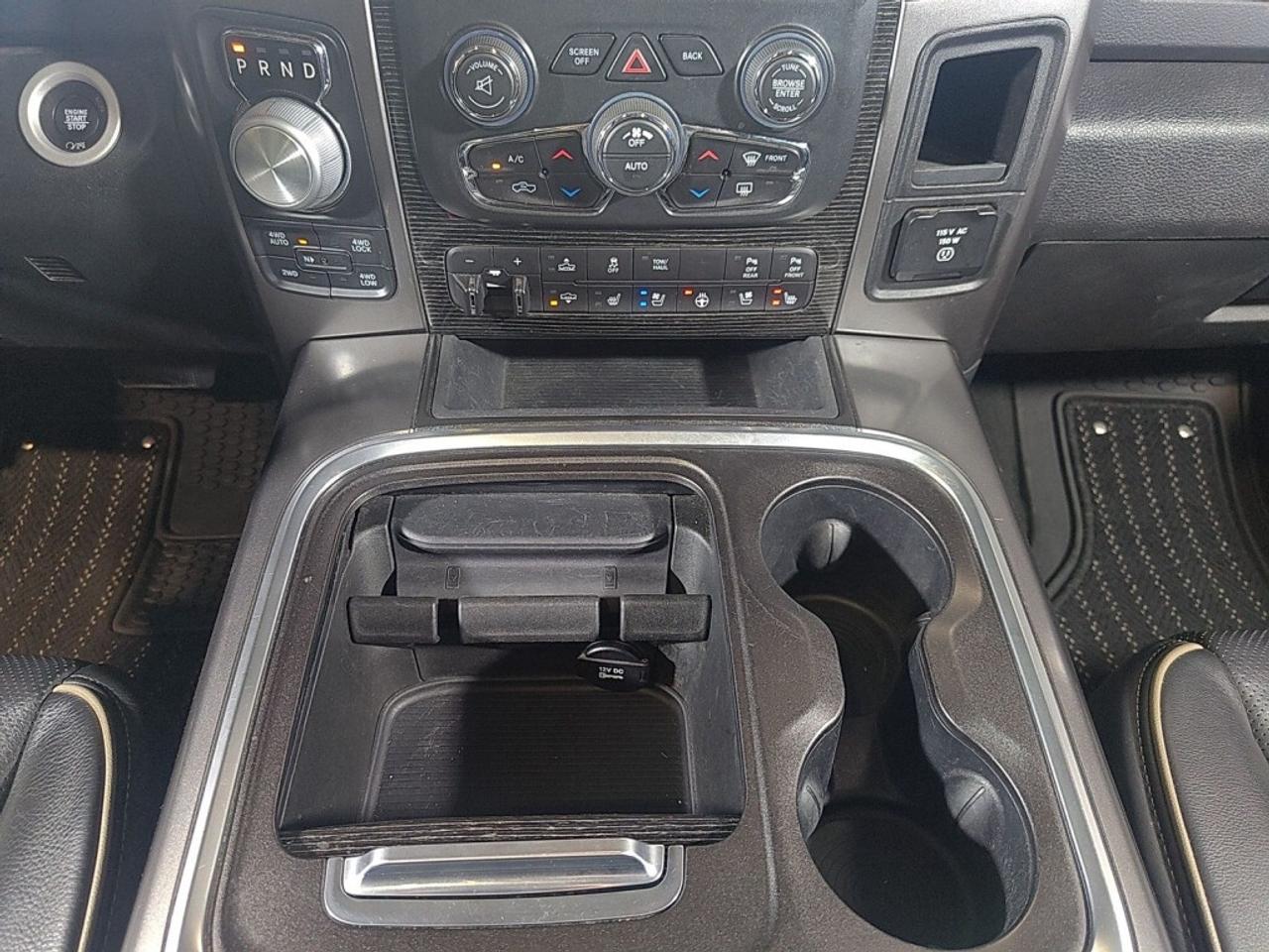 2017 RAM 1500 Laramie HEMI/ 5.7 4x4 Crew Cab /Exelent condition/ Photo