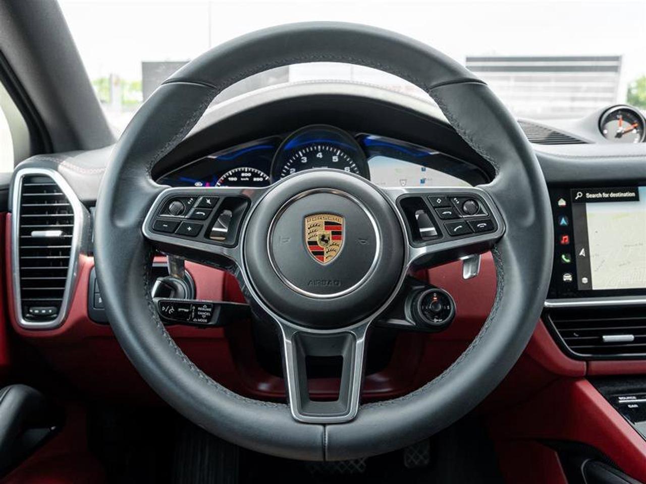 2023 Porsche Cayenne Platinum Edition Coupe AWD Performance Pkg Power S Photo