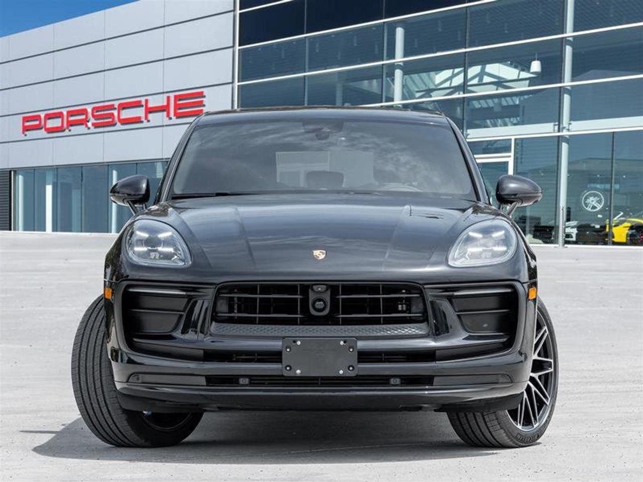 2024 Porsche Macan AWD Premium Pkg Plus Exterior Pkg in Exterior Colo Photo
