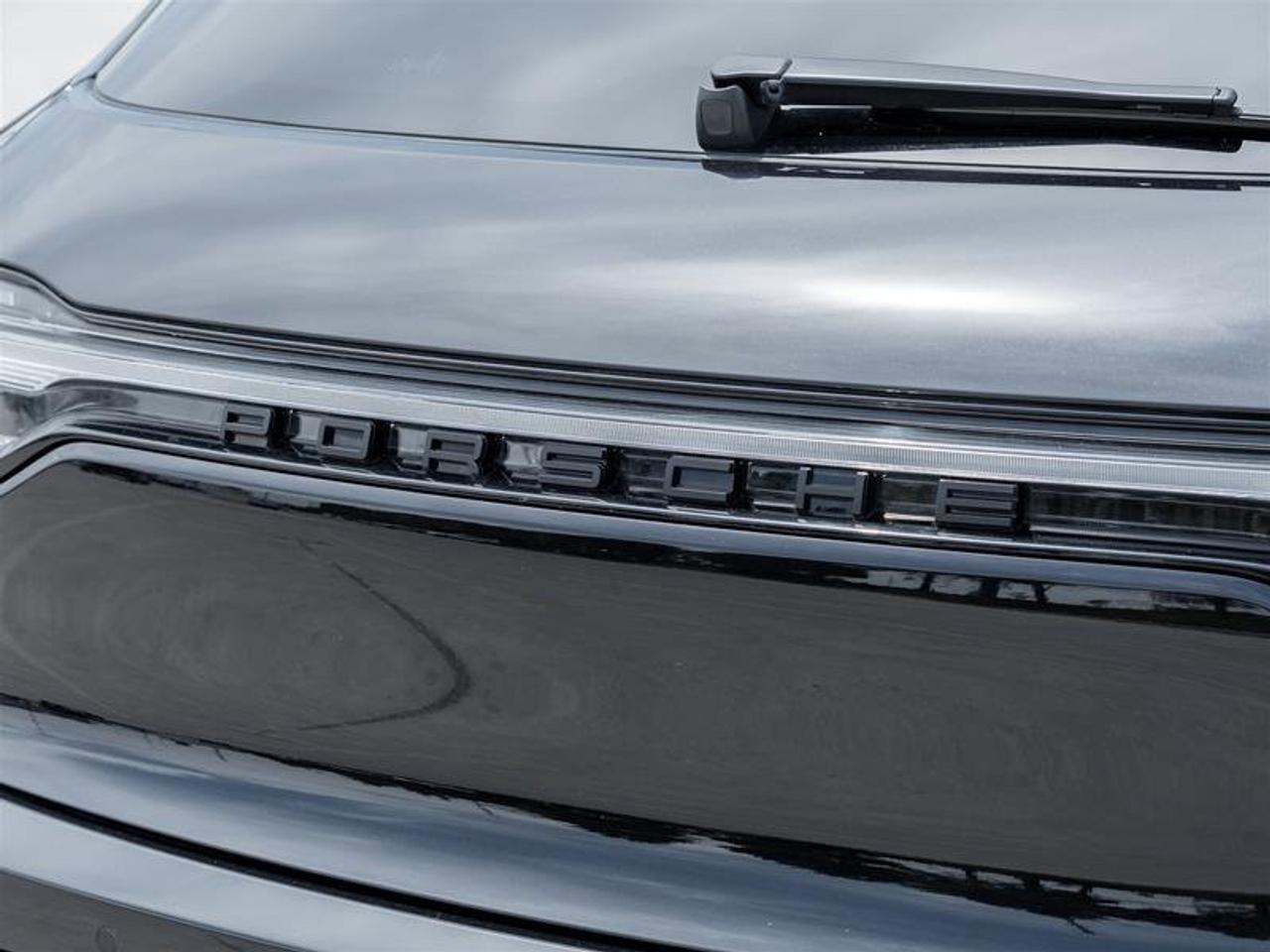 2024 Porsche Macan AWD Premium Pkg Plus Exterior Pkg in Exterior Colo Photo