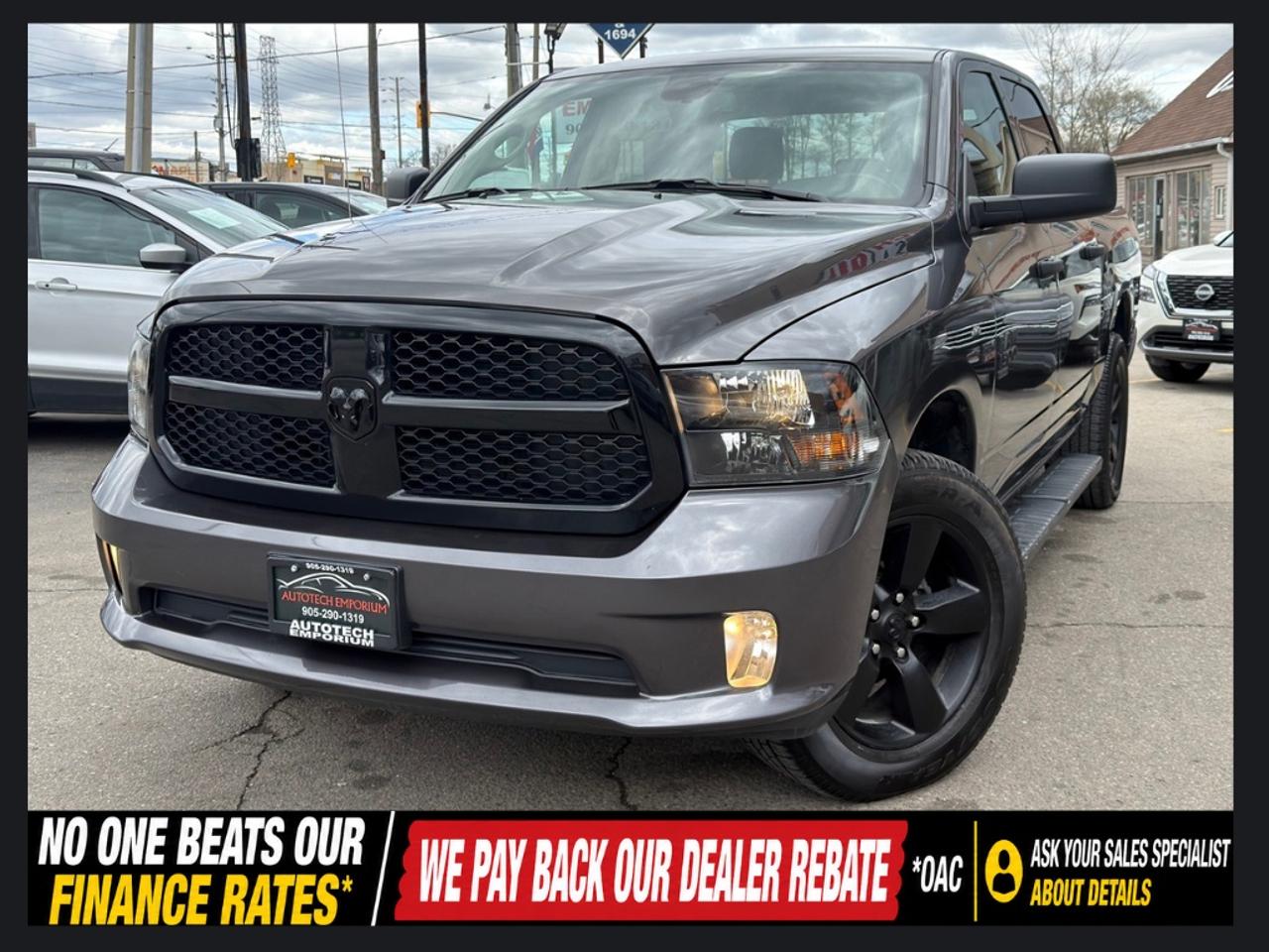 2022 RAM 1500 Classic Express Crew Cab 5.7 HEMI 4X4   Htd Steering   Htd Photo0
