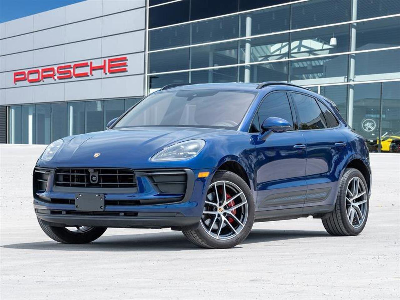 2025 Porsche Macan AWD Premium Pkg Plus 20 Macan S Wheels in Highly P Photo