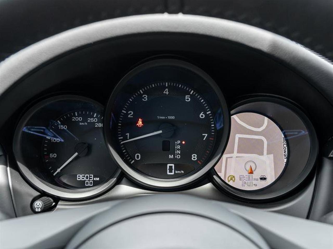 2025 Porsche Macan AWD Premium Pkg Plus 20 Macan S Wheels in Highly P Photo