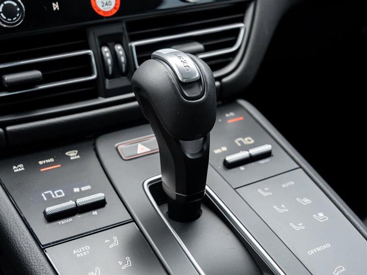2025 Porsche Macan AWD Premium Pkg Plus 20 Macan S Wheels in Highly P Photo