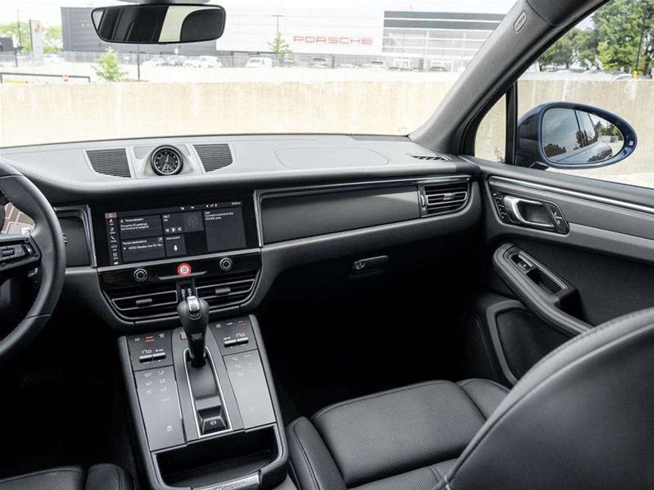 2025 Porsche Macan AWD Premium Pkg Plus 20 Macan S Wheels in Highly P Photo