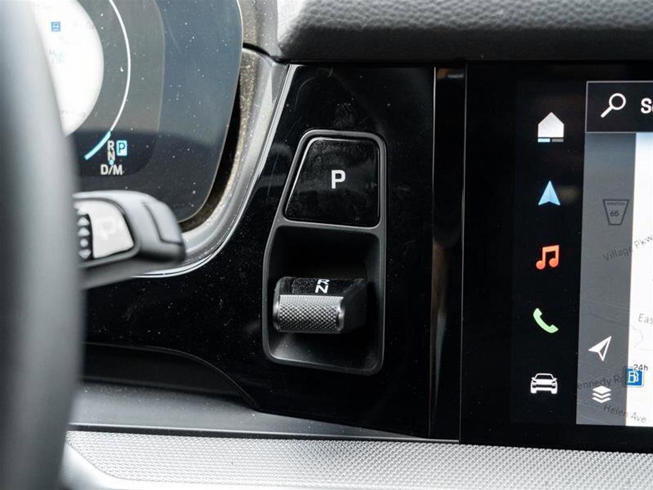 2024 Porsche Cayenne AWD Premium Pkg Sport Chrono Pkg 20 Cayenne S Whee Photo