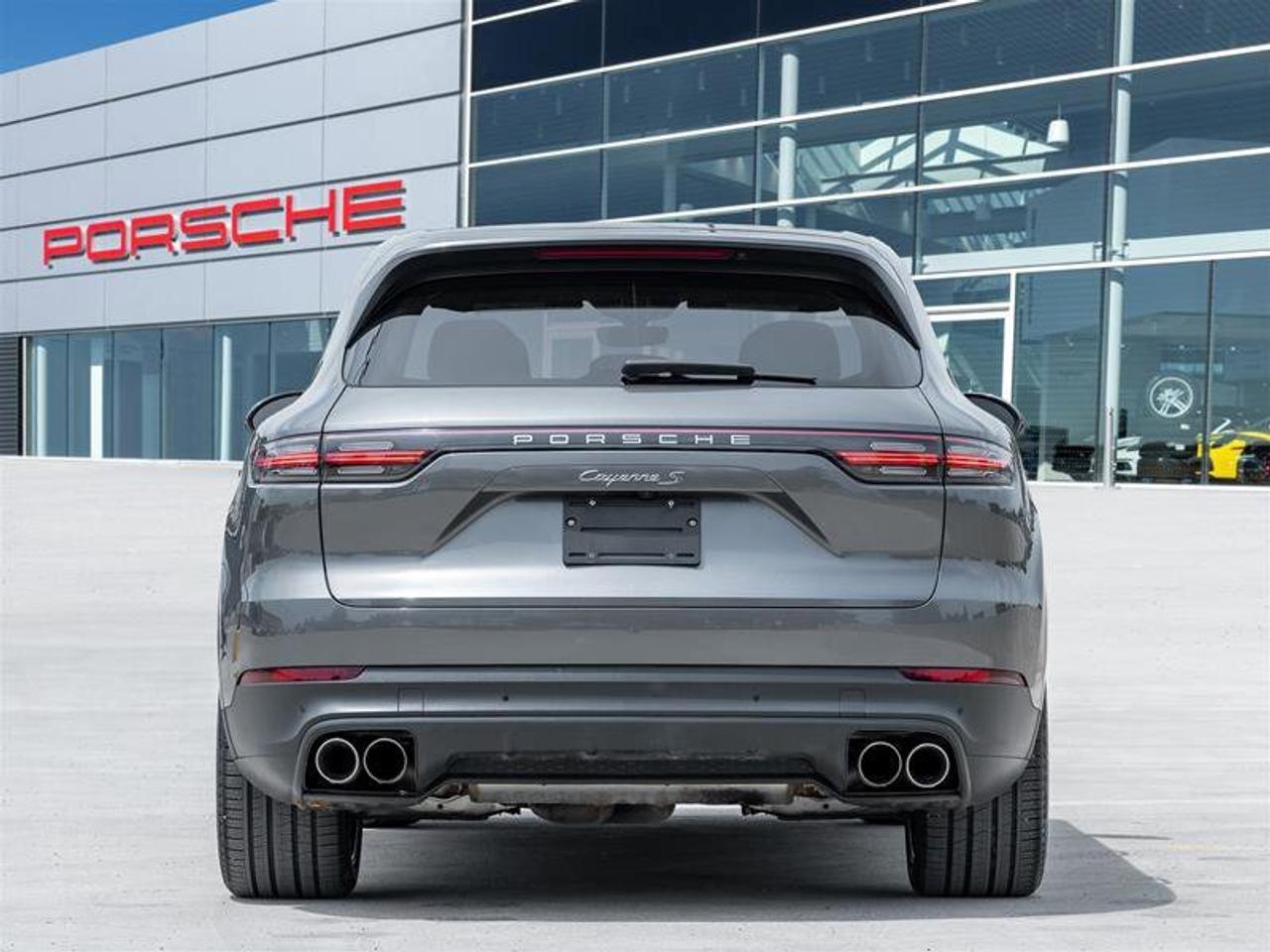 2019 Porsche Cayenne S AWD Existing Warranty Valid until January 2026 P Photo4