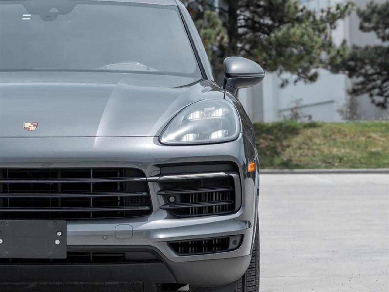 2019 Porsche Cayenne S AWD Existing Warranty Valid until January 2026 P Photo