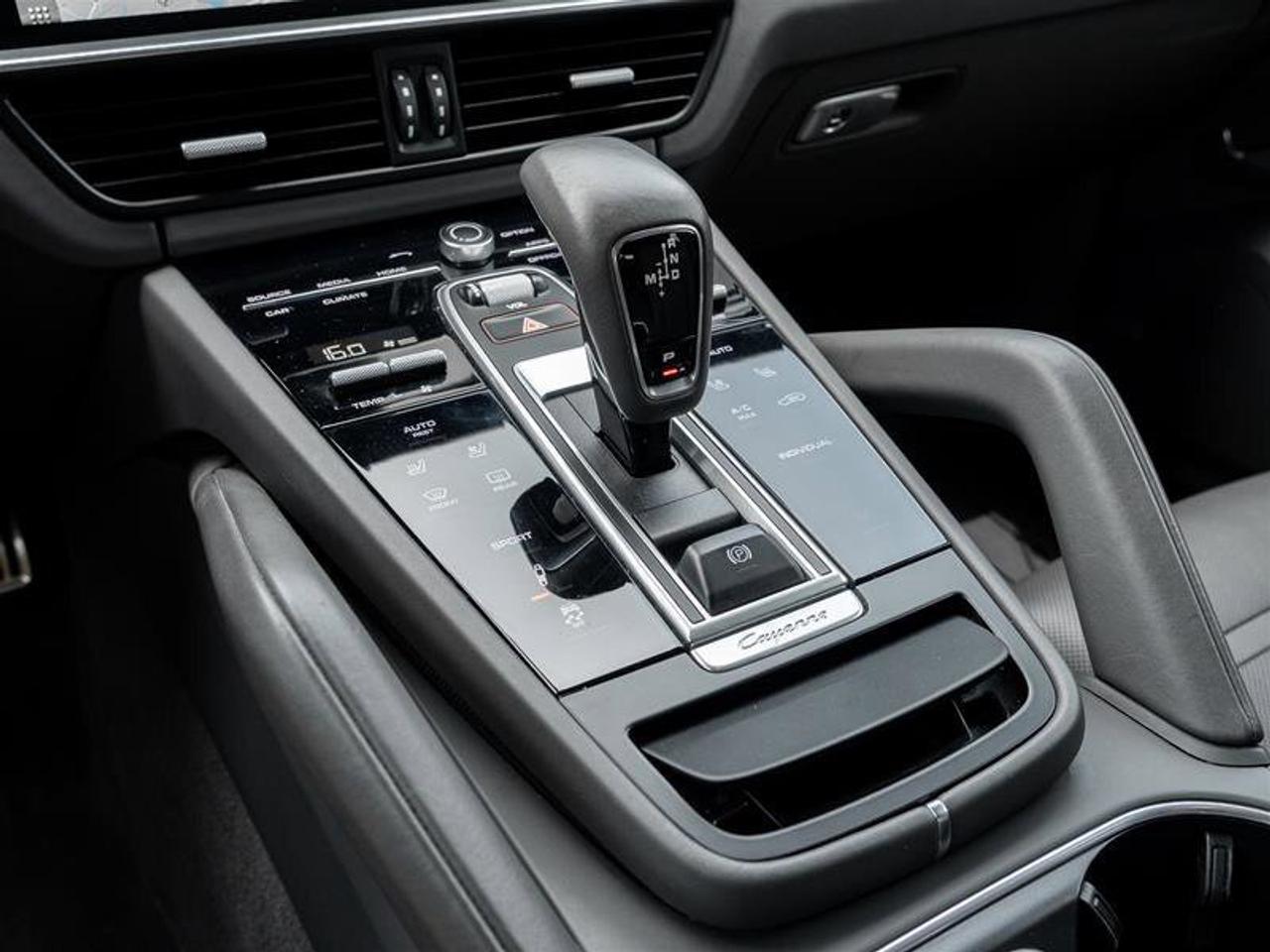 2019 Porsche Cayenne S AWD Existing Warranty Valid until January 2026 P Photo