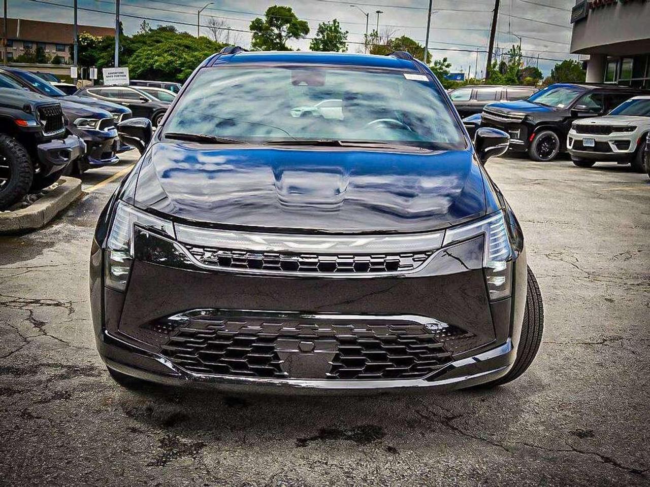 2027 Chrysler Pacifica  Photo