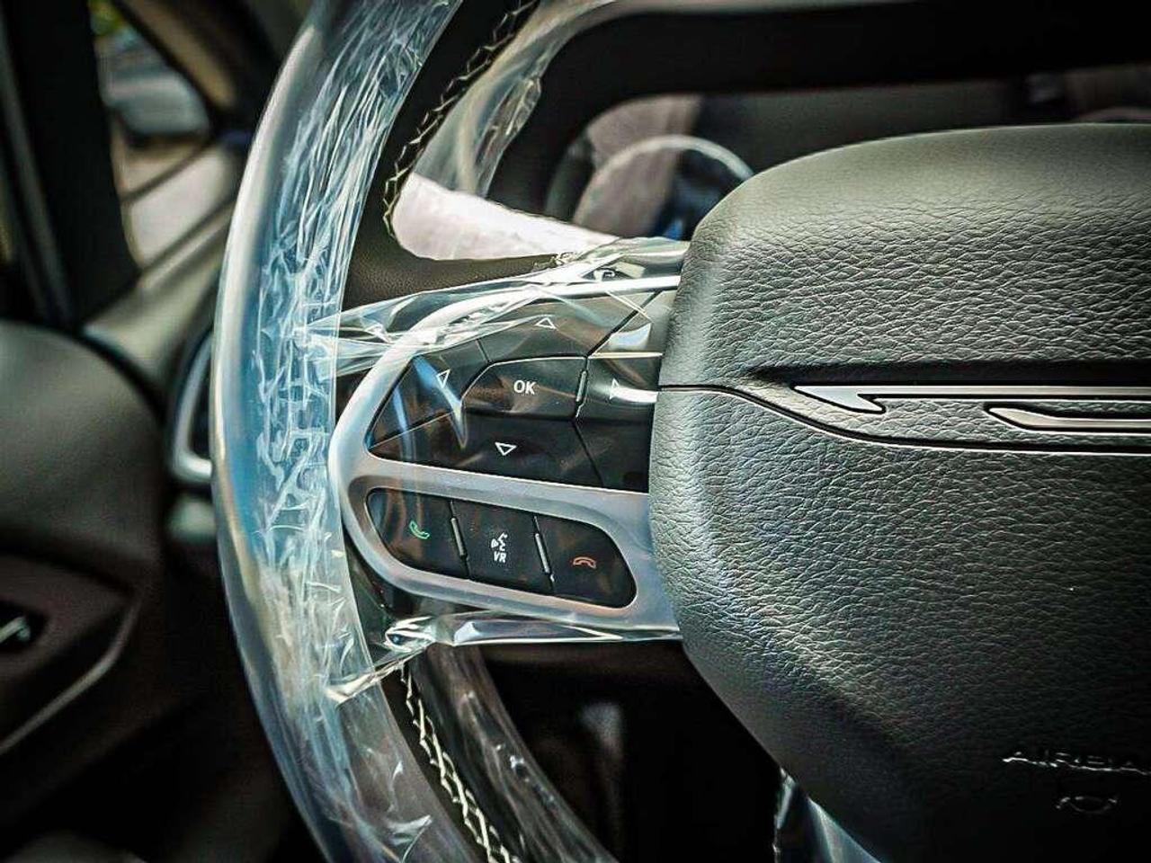 2027 Chrysler Pacifica  Photo