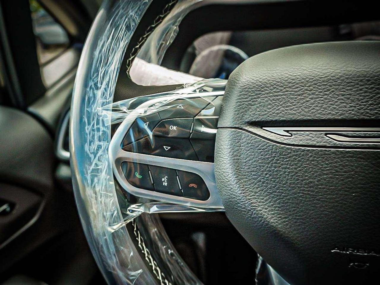 2027 Chrysler Pacifica  Photo