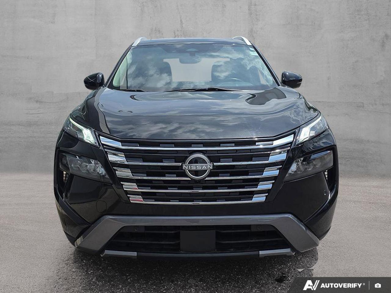 2024 Nissan Rogue SL Photo