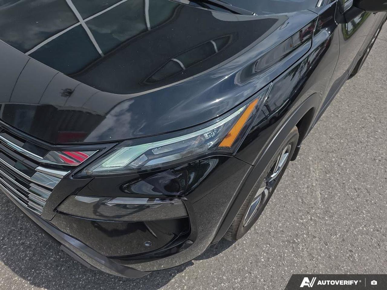 2024 Nissan Rogue SL Photo