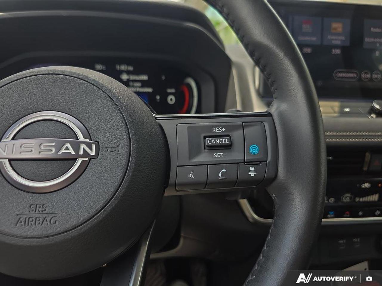 2024 Nissan Rogue SL Photo