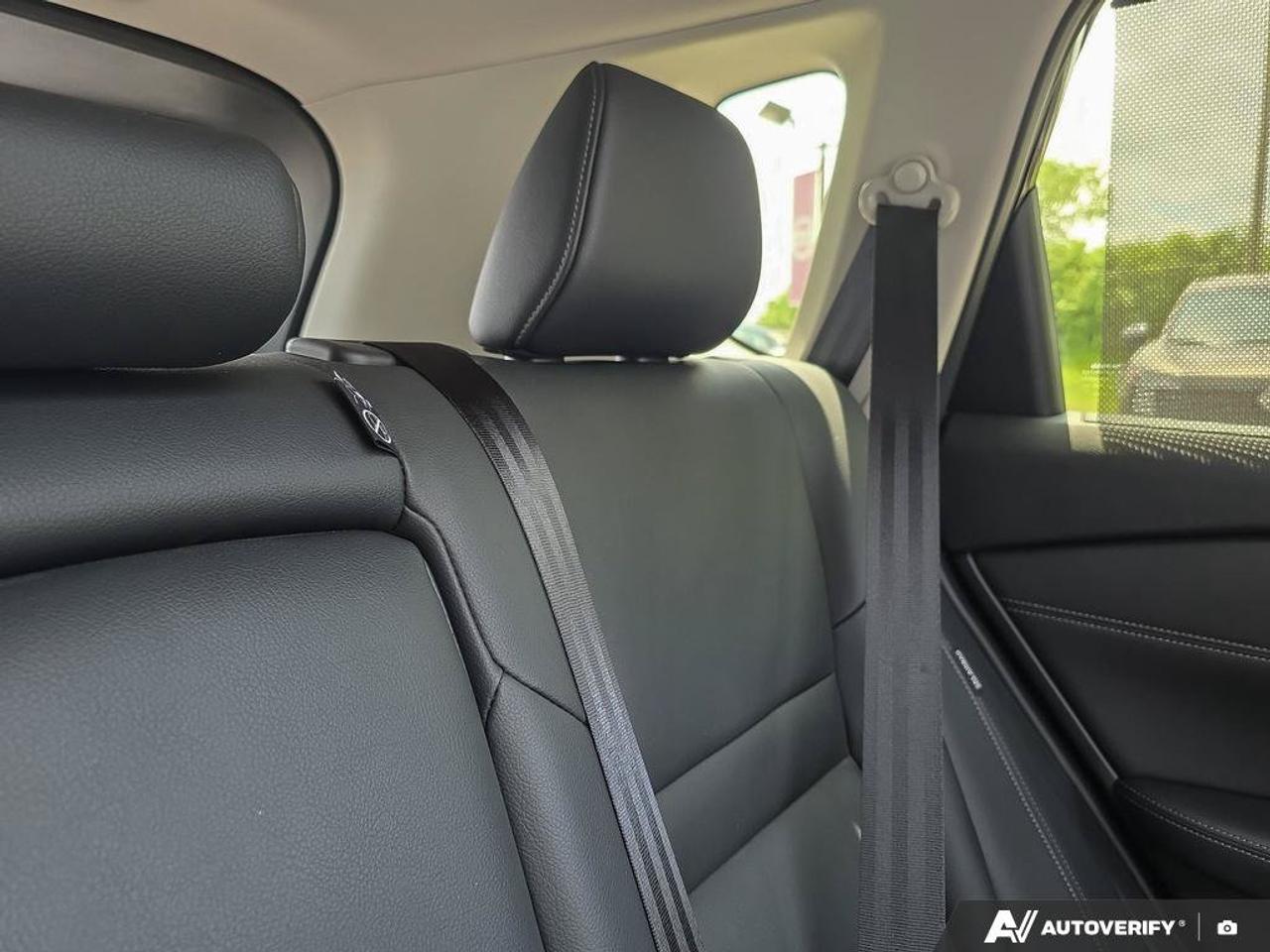 2024 Nissan Rogue SL Photo