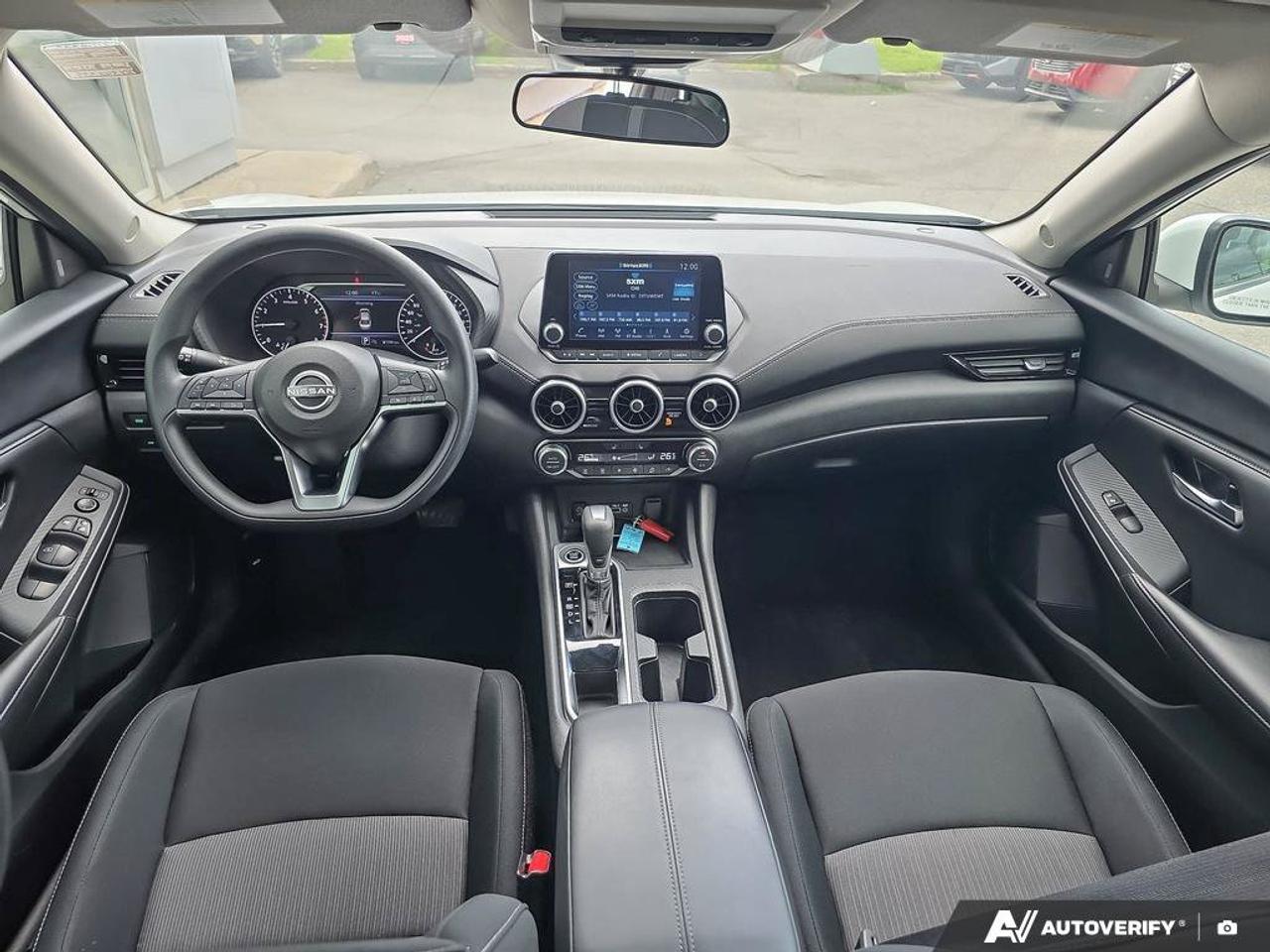 2024 Nissan Sentra SV Photo