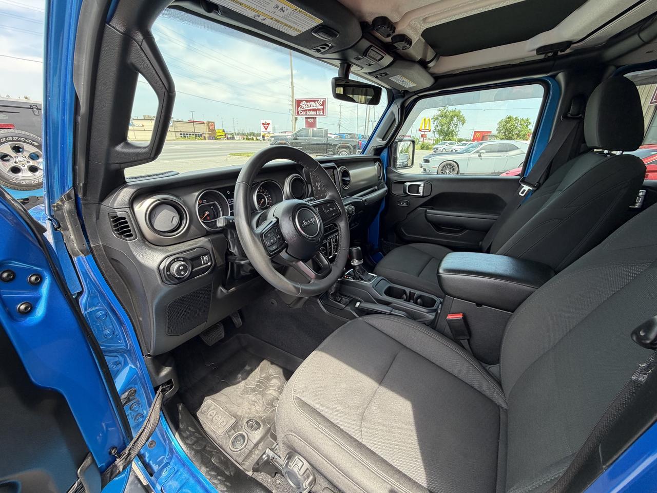 2023 Jeep Gladiator Willys **CALL NAPANEE 1*888*711*9673 Photo