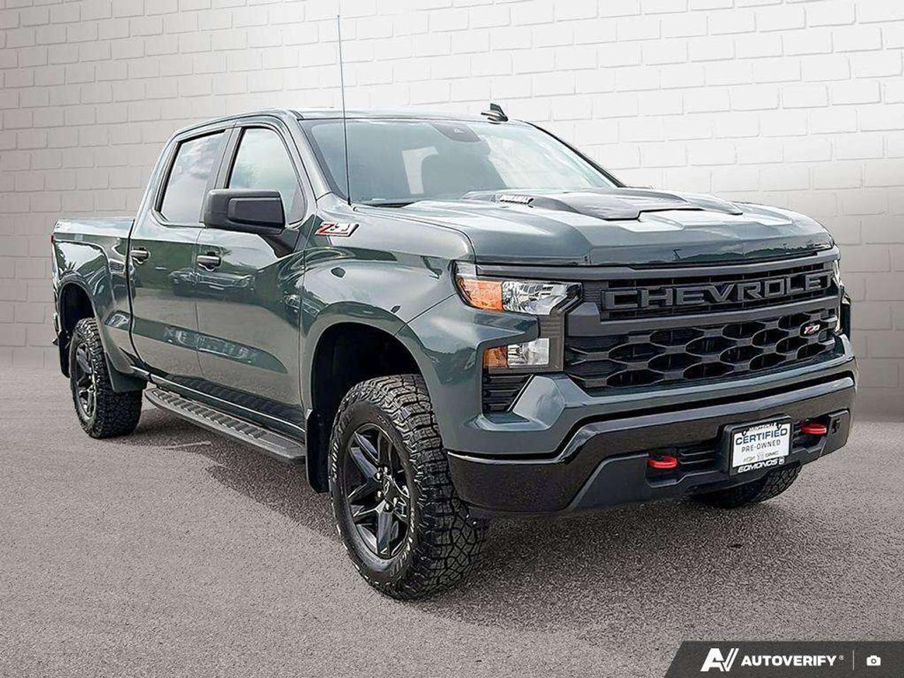 2026 Chevrolet Silverado 1500 Heated Outside Mirrors   Trailer Brake Controller   Remote Start Photo