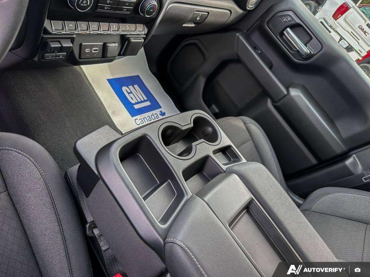 2026 Chevrolet Silverado 1500 Heated Outside Mirrors   Trailer Brake Controller   Remote Start Photo