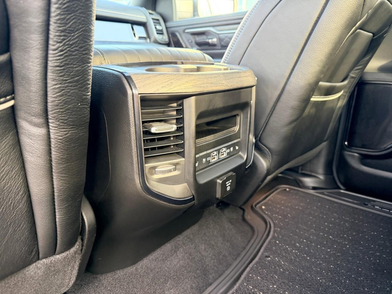 2025 RAM 1500 Limited 4x4 Crew Cab 5'7  Box Photo