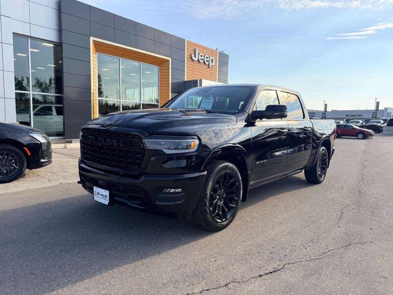 2025 RAM 1500 LIMTED NIGHT, 3.6L V6, 4X4, ALLOYS, LEATHER, NAV, 1-OWNER, CERTIFIED PREOWNED! Photo