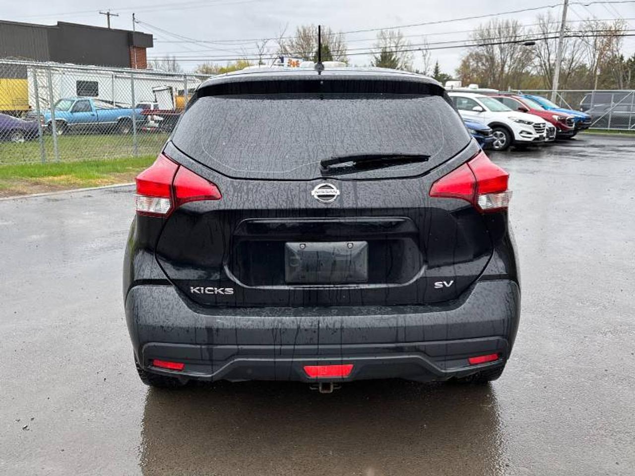 2019 Nissan Kicks SV Photo
