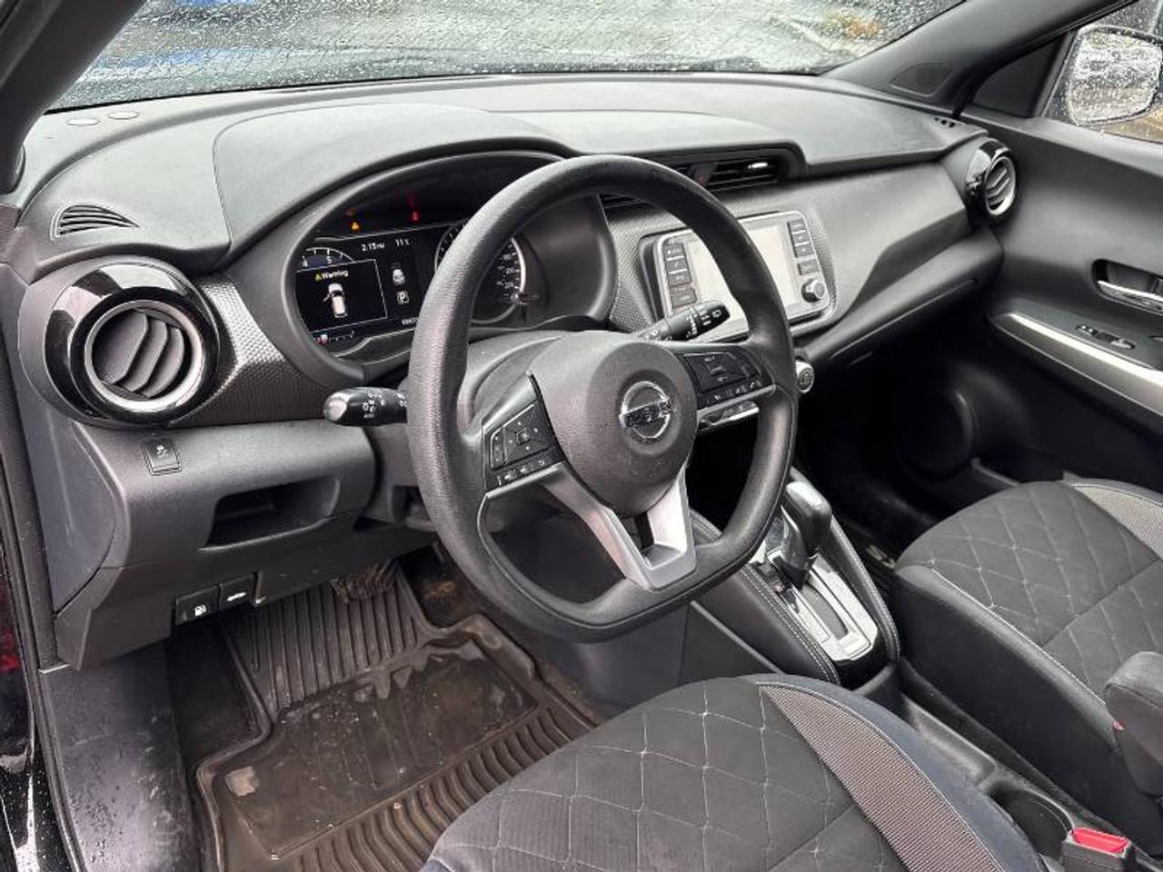 2019 Nissan Kicks SV Photo