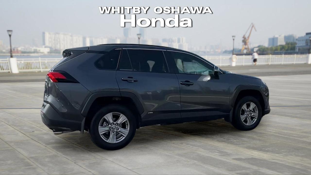 2025 Toyota RAV4 Hybrid  Photo
