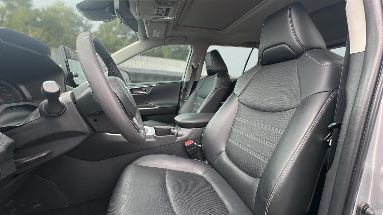 2023 Toyota RAV4 Hybrid  Photo