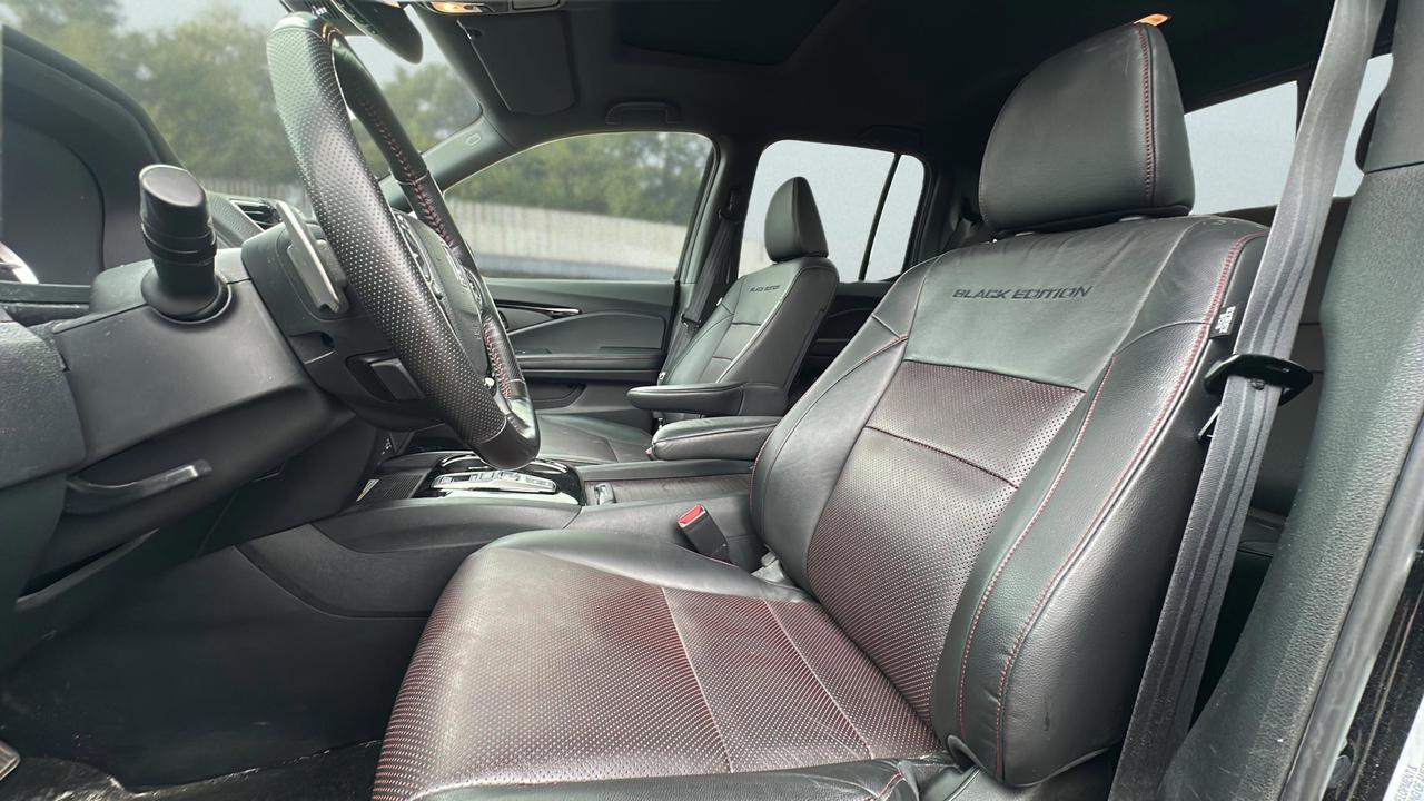 2023 Honda Ridgeline Black Edition AWD Photo