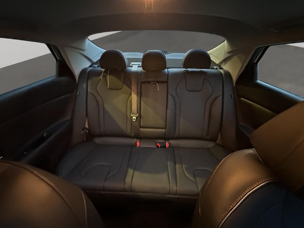 2026 Hyundai Elantra Hybrid Luxury Photo