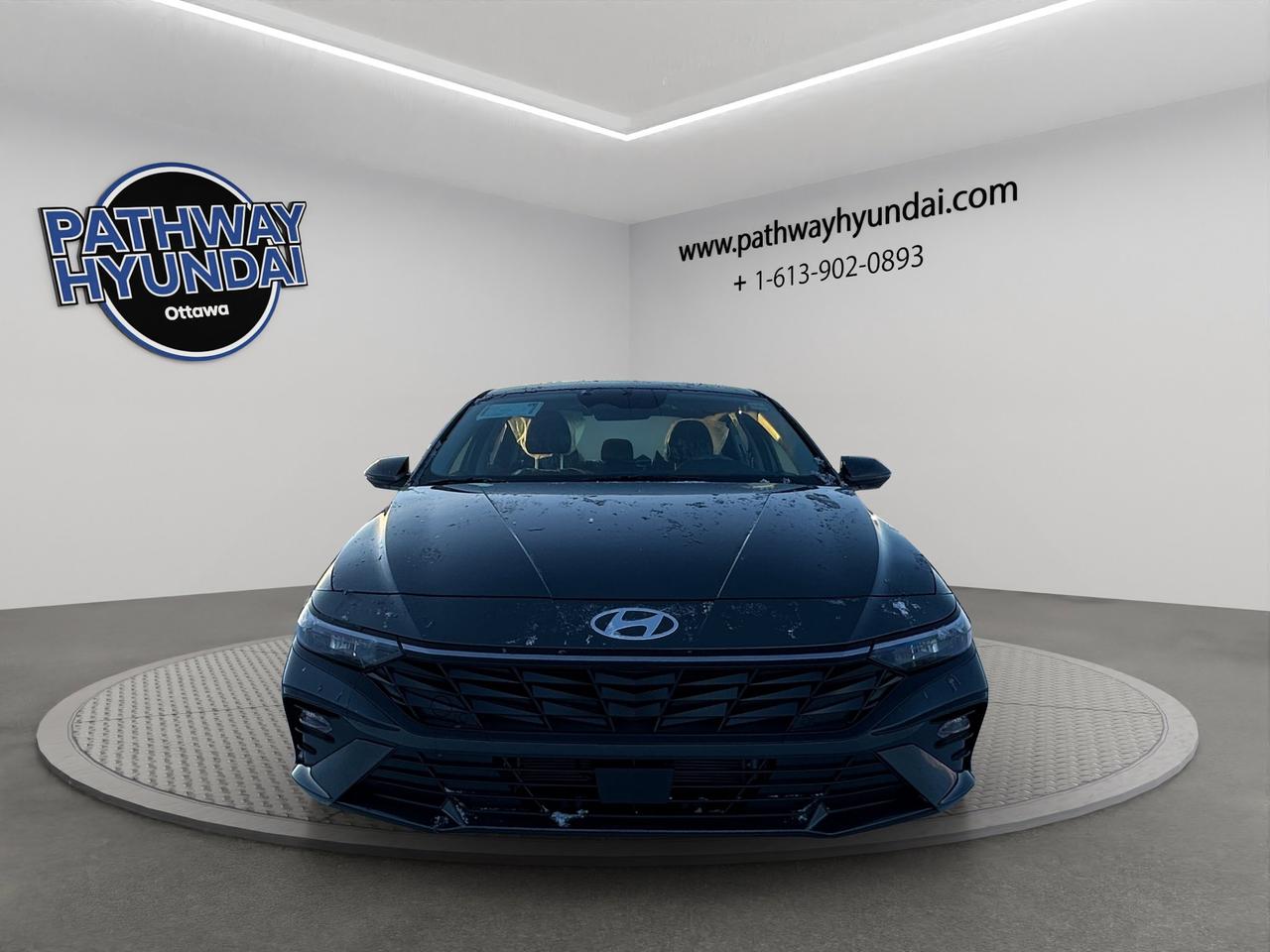 2026 Hyundai Elantra Hybrid Luxury Photo