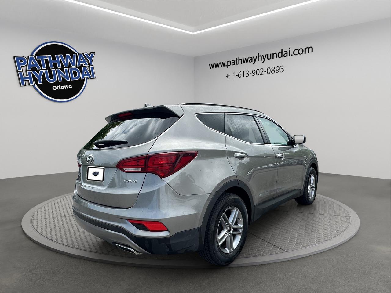 2017 Hyundai Santa Fe Sport Premium | Reverse Cam | Heated Seats Photo